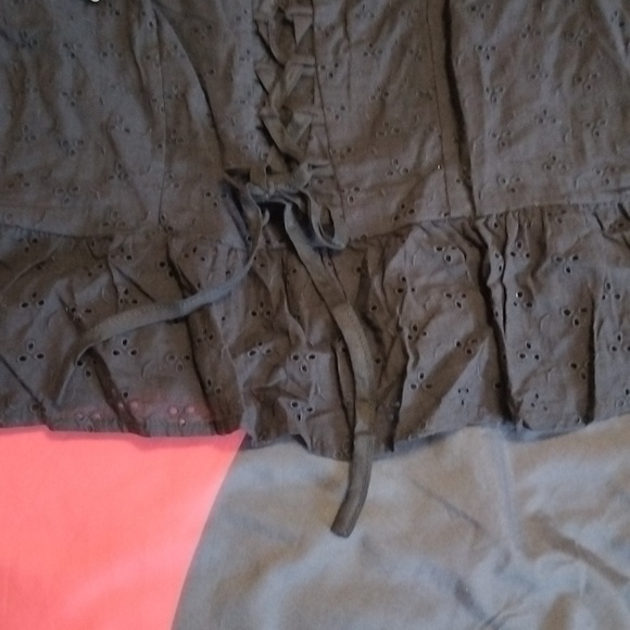 Renaissance Black Victorian Blouse - Picture 3 of 4